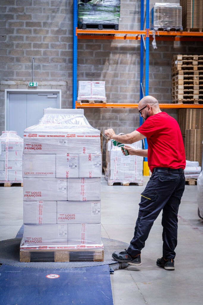 LOGISTIQUE_LOUISFRANCOIS
